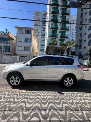TOYOTA RAV4 2.4 4X4 16V GASOLINA 4P AUTOMÁTICO